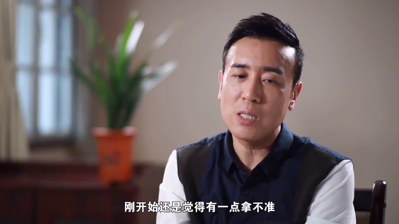 在《觉醒年代》中,于和伟老师自己都不觉的,自己像陈独秀先生