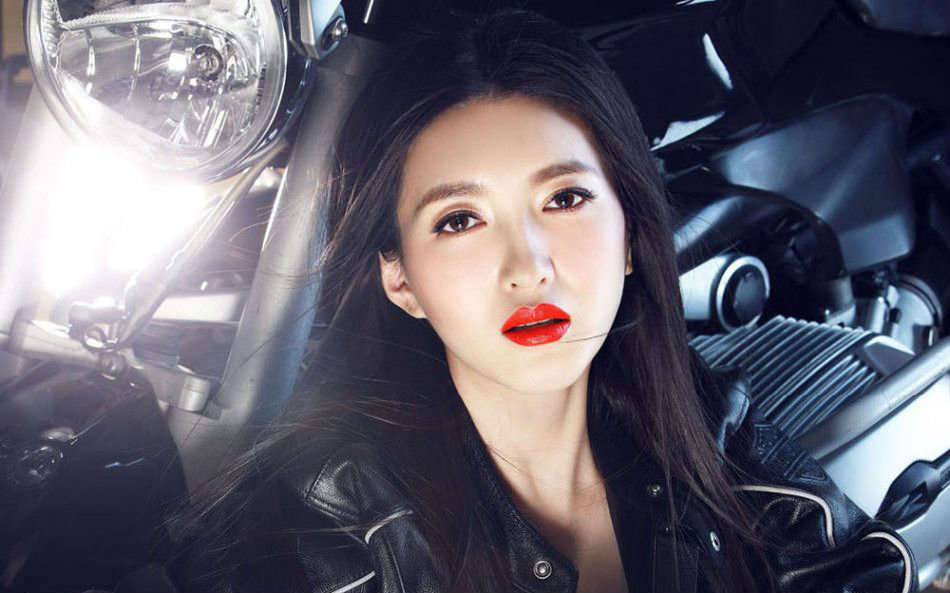young and beautiful-江疏影