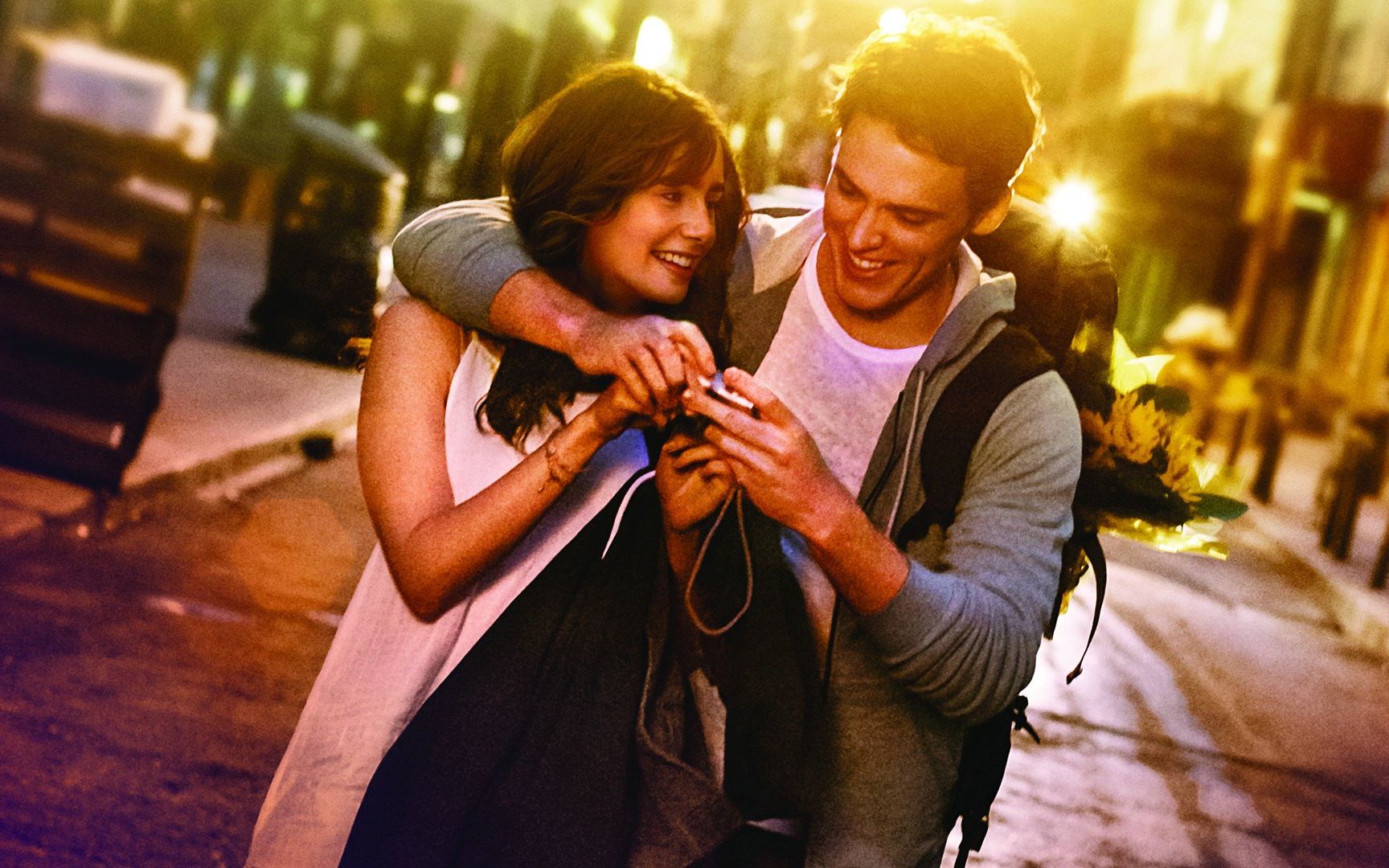 活动作品爱你莉莉柯林斯