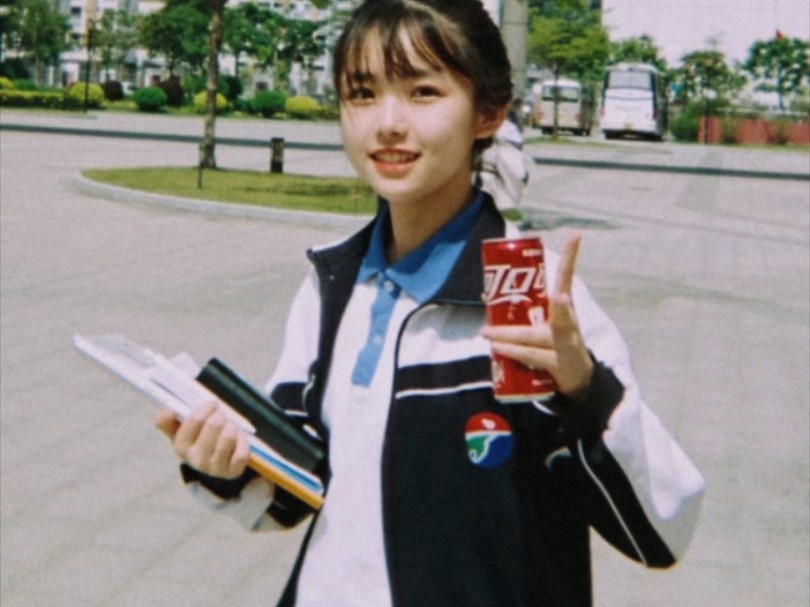 "因为朱昊鲲 复读了一年"