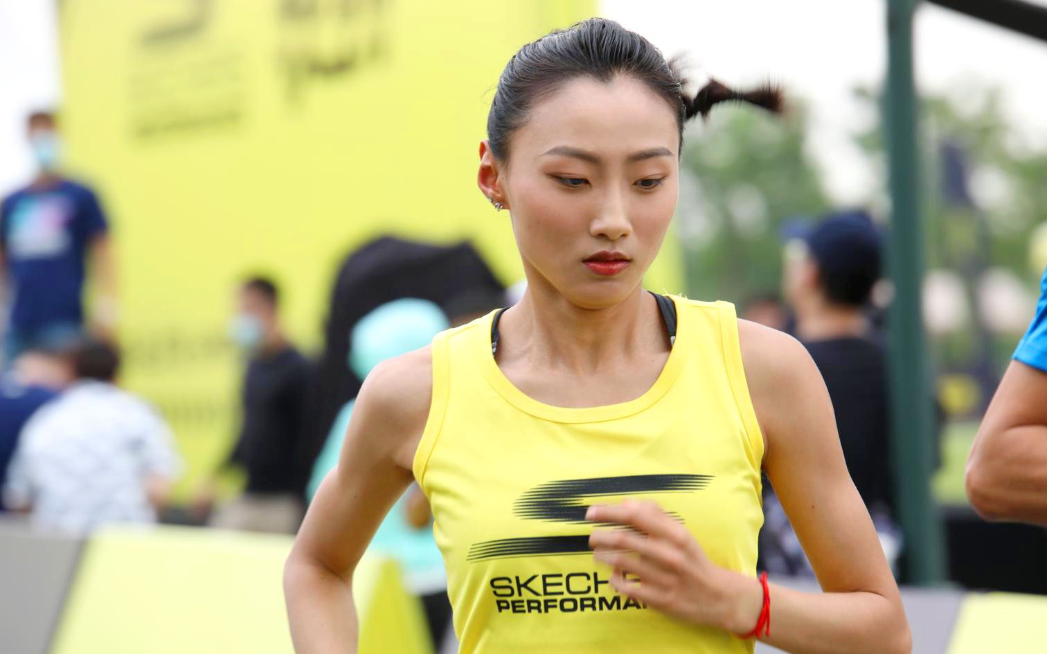 跟全马226国内马拉松一姐李芷萱一起跑步是什么体验