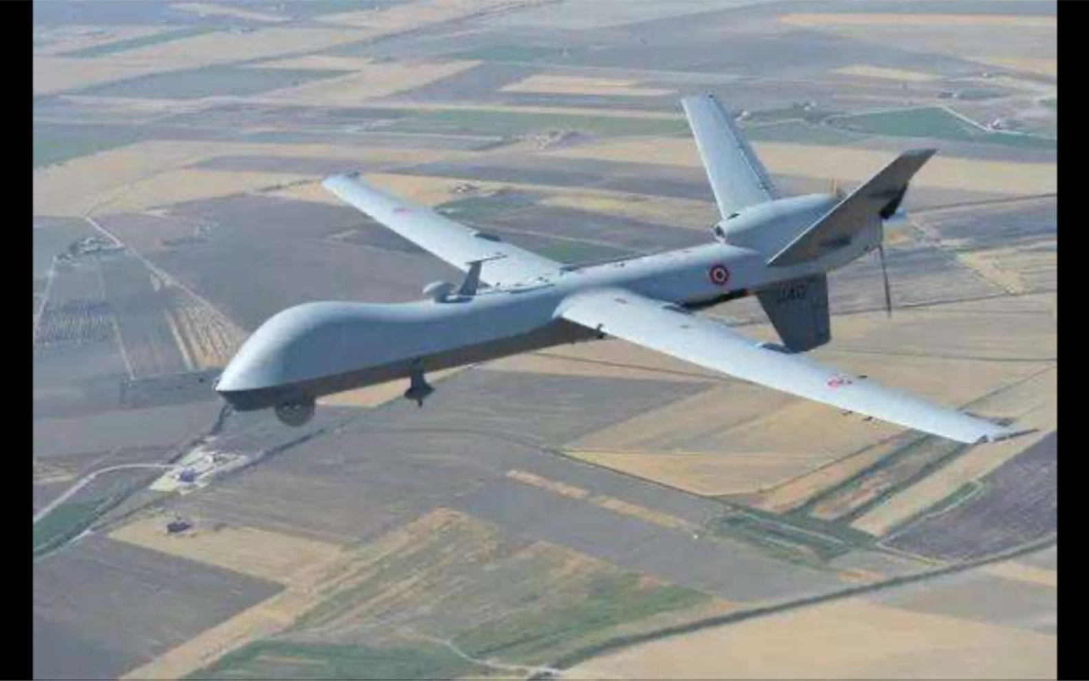 彩虹航模无人机拉烟跟拍_哔哩哔哩_bilibili