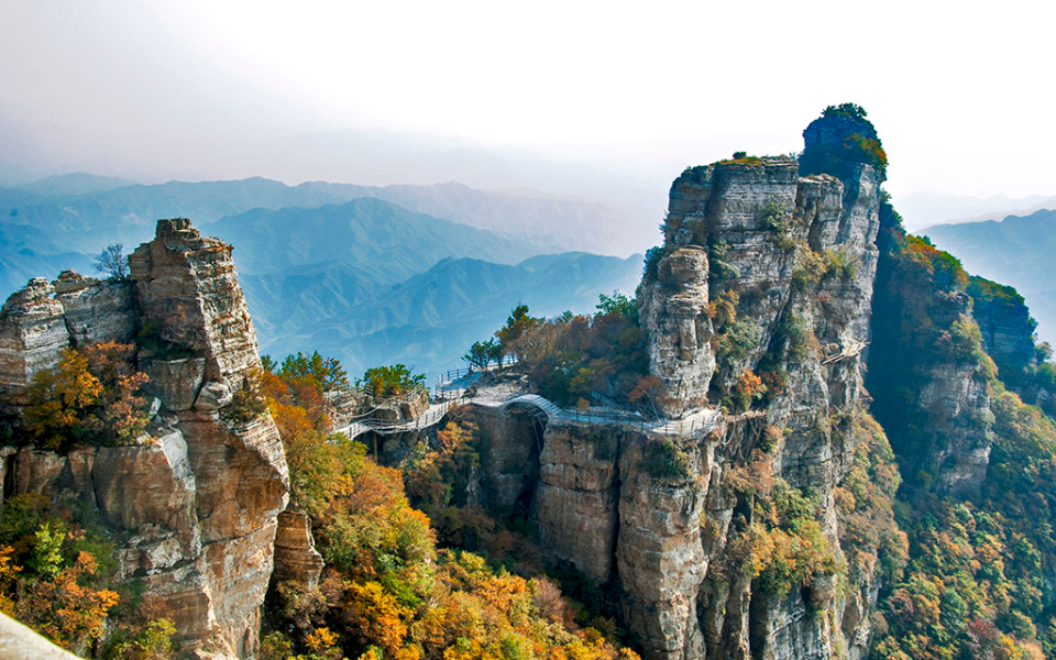 不同的角度看白石山,收货不一样的视觉效果!