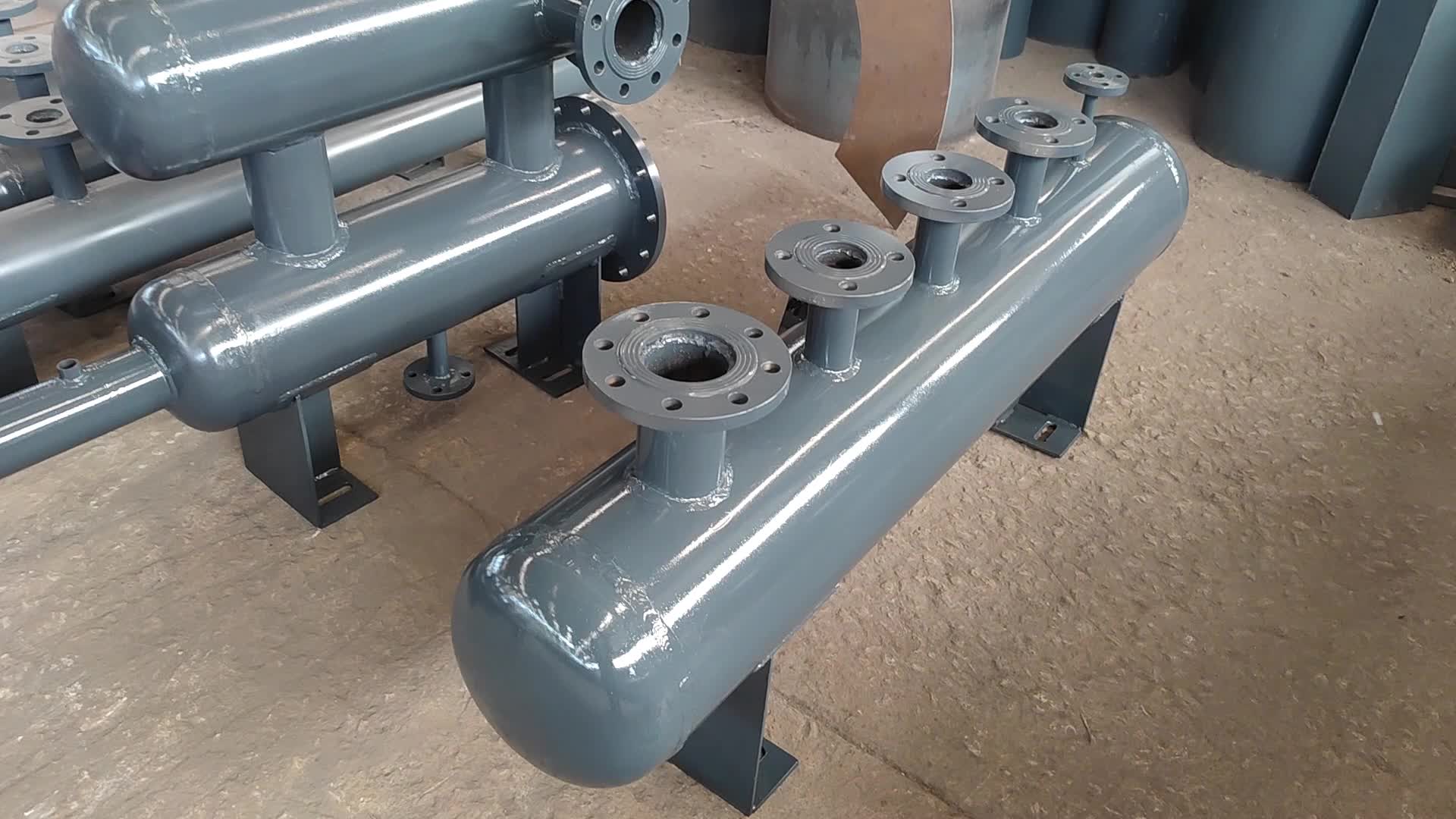 各种规格分汽缸,分气包,锅炉分汽缸,锅炉分气包,蒸汽分汽缸.