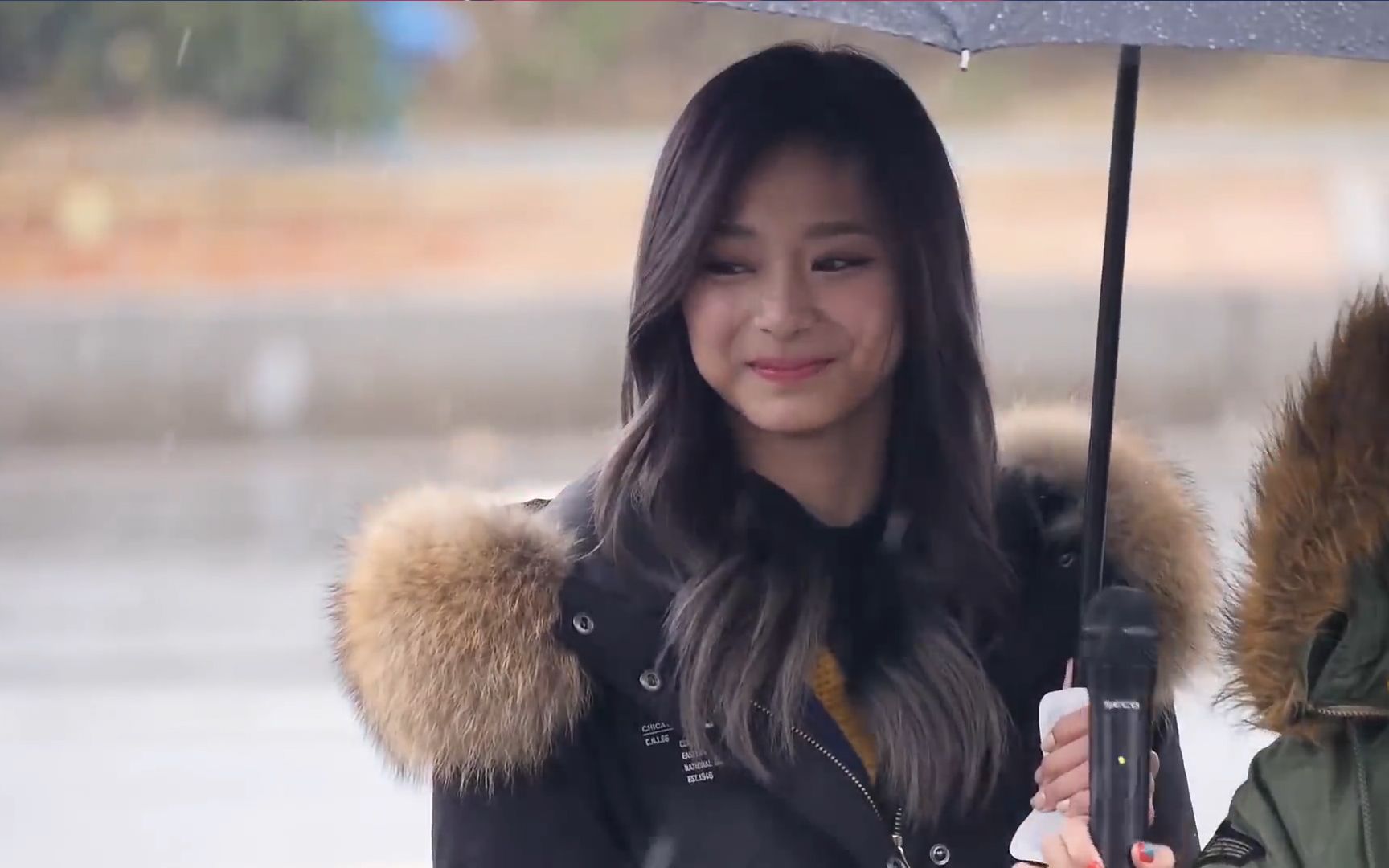 承包这个眼神和这个笑容 twice 周子瑜