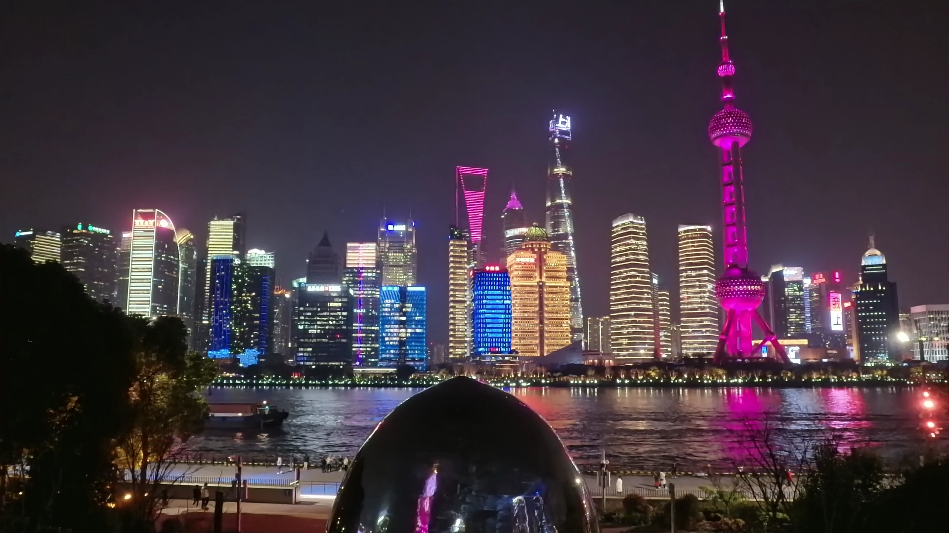 运动相机拍魔都北外滩夜景