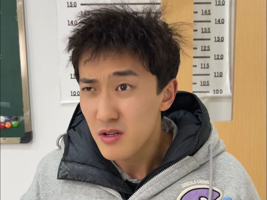 谨以此片，记录我磕磕绊绊的三年-刘一朵A-刘一朵A-哔哩哔哩视频