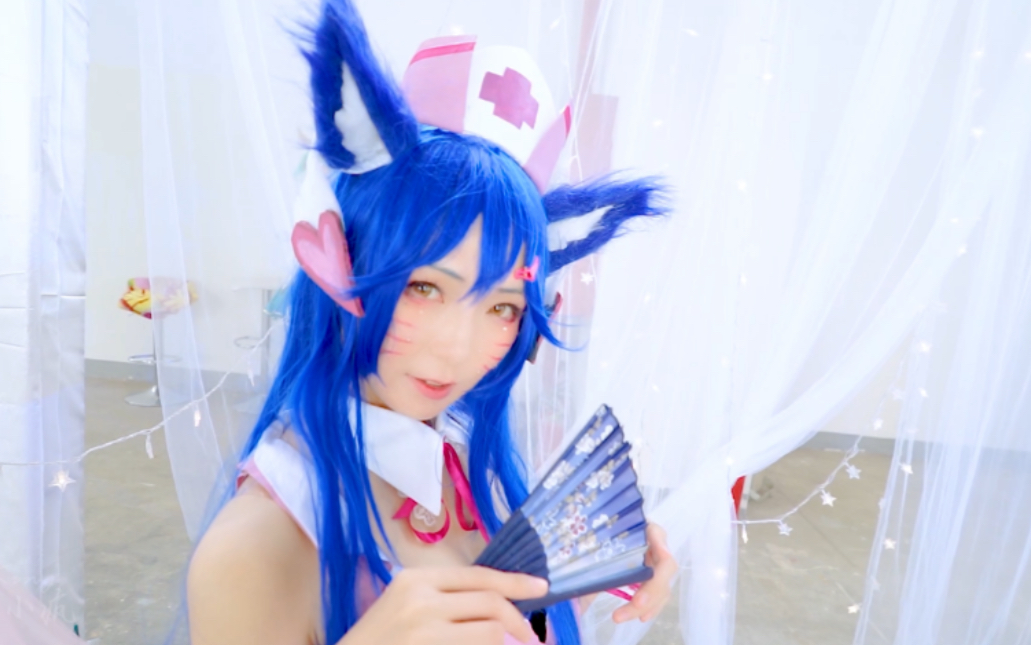 阿狸同人cosplay护士小姐姐