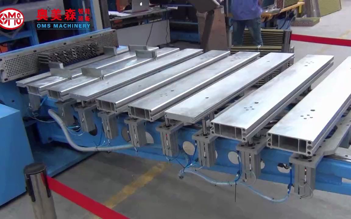 中山奥美森---快速换模立式胀管机