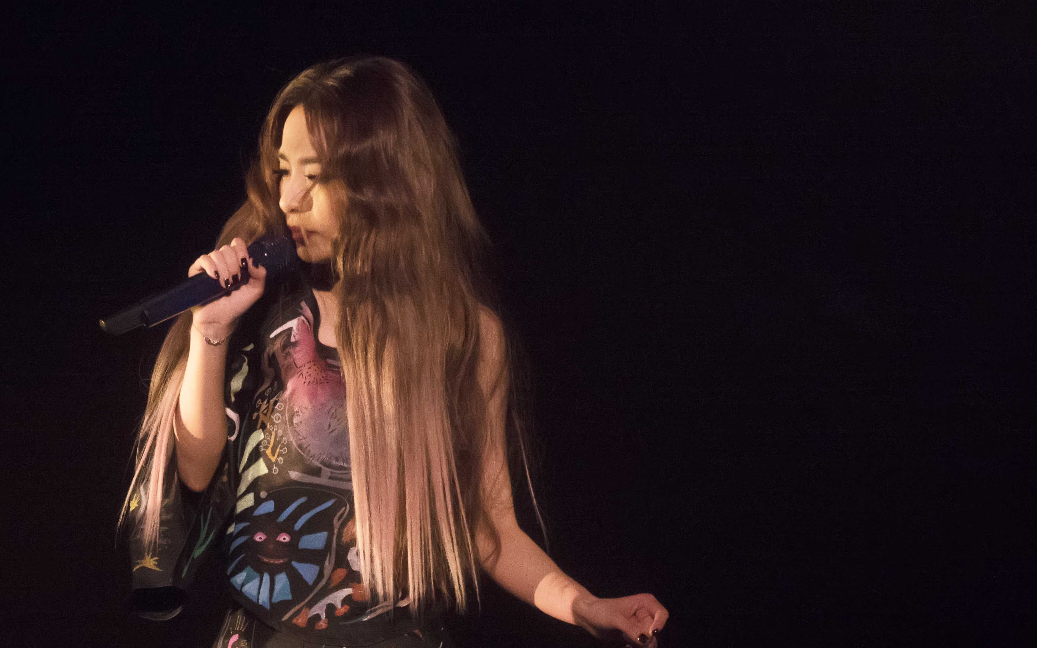 更新完毕hebe田馥甄如果plus巡回演唱会高雄终场舞美全记录