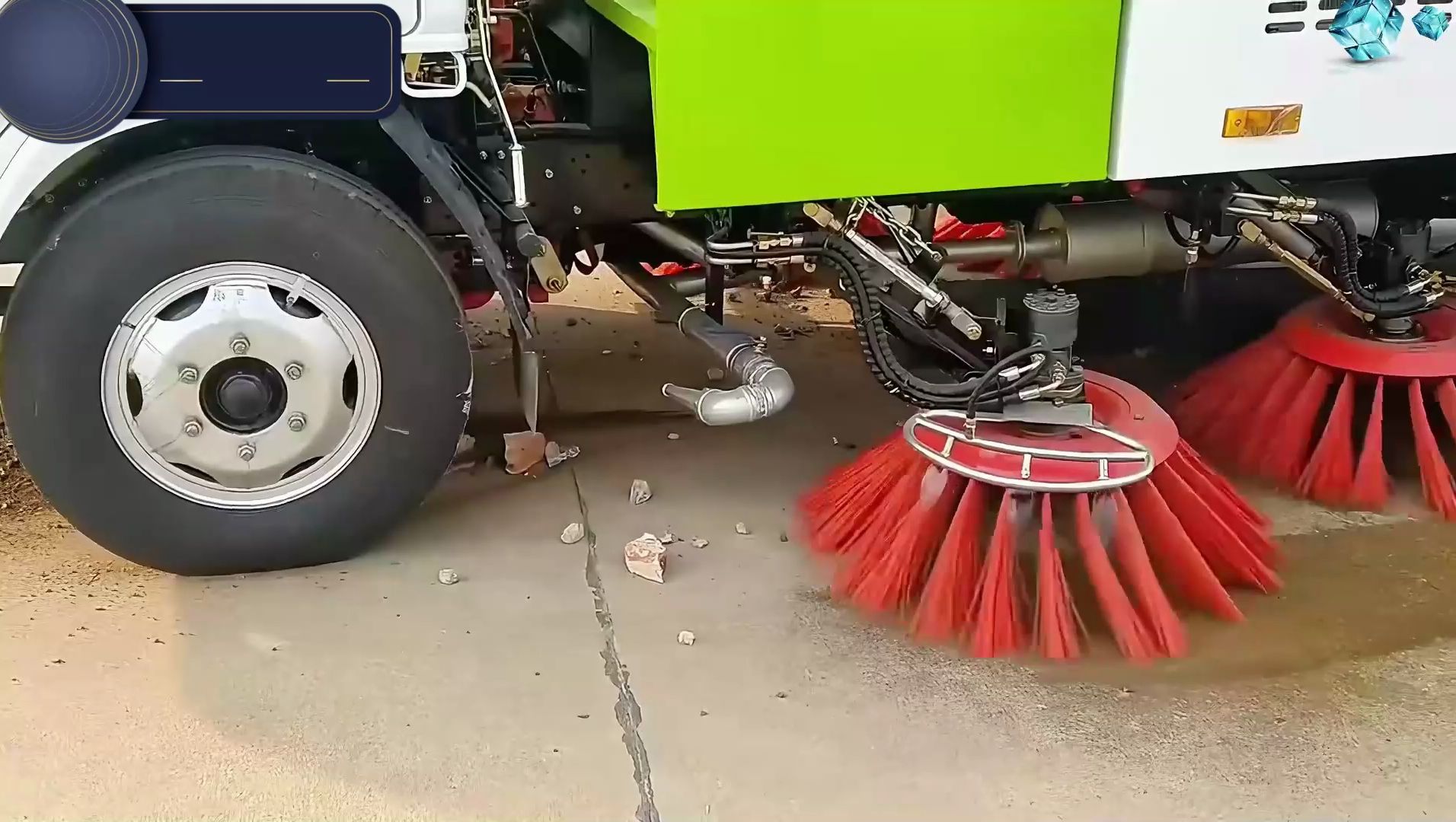 东风6方道路清洁扫路车 小型多功能扫地吸尘车 作业无扬尘