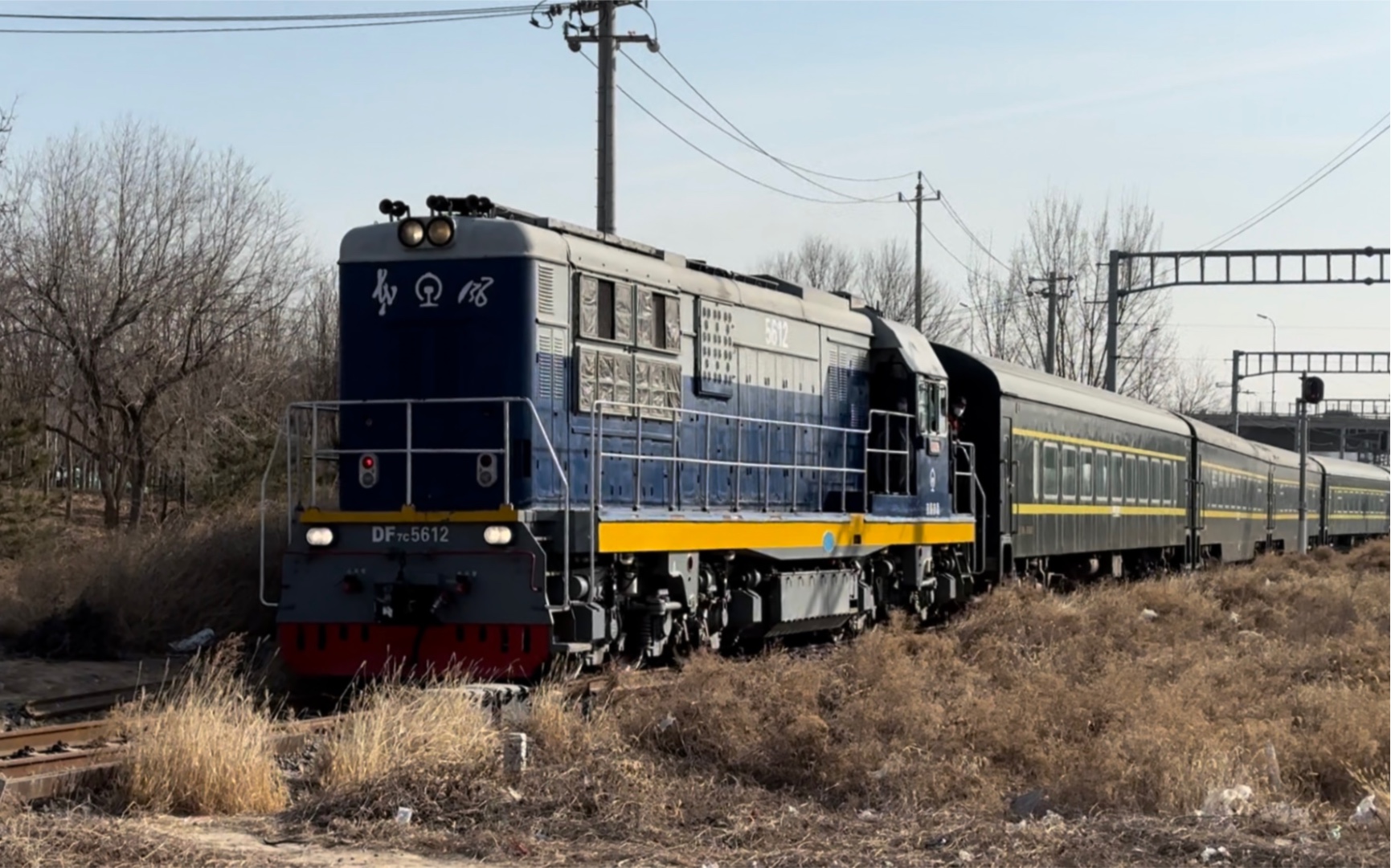 石景山南站·101线25t车底回送专列· 内五双机会车2000系电二