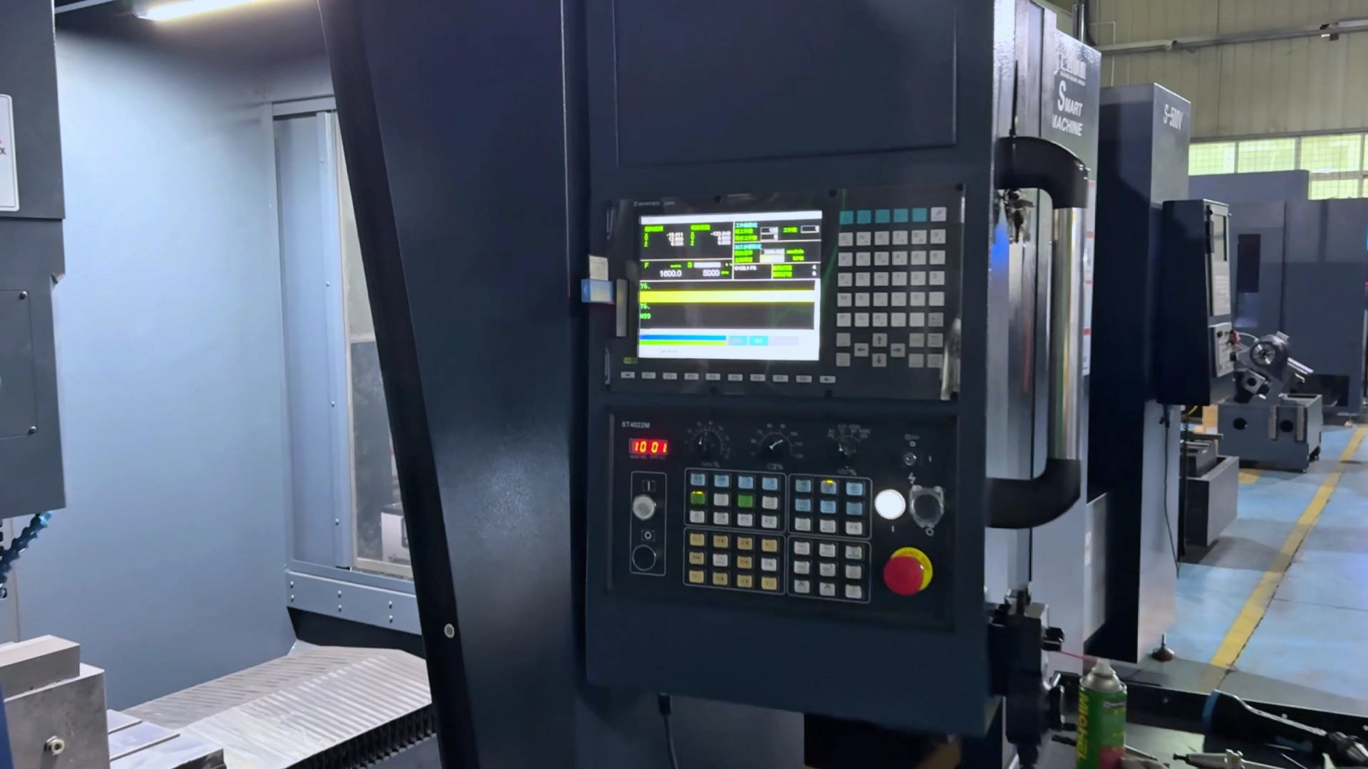 上善精机石墨螺栓自动加工机器,自动化程度高,能够实现对螺栓的快速