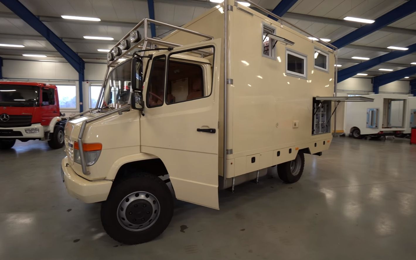 奔驰vario816d4x4越野房车文件已修复