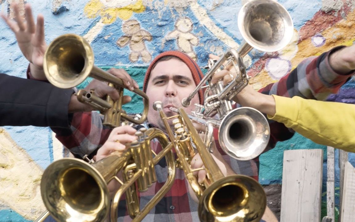 [萨克斯乐队] 没错,他们又回来了!lucky chops - helter skelter