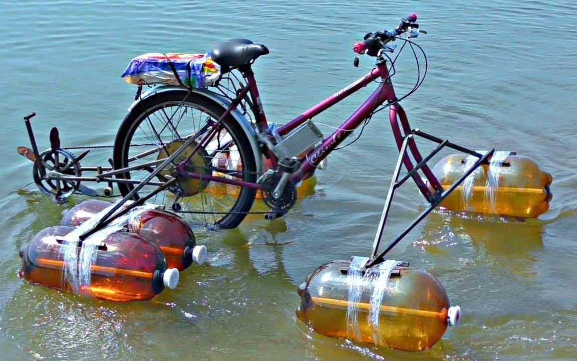 战斗民族自制水上自行车,一起走水路吧!