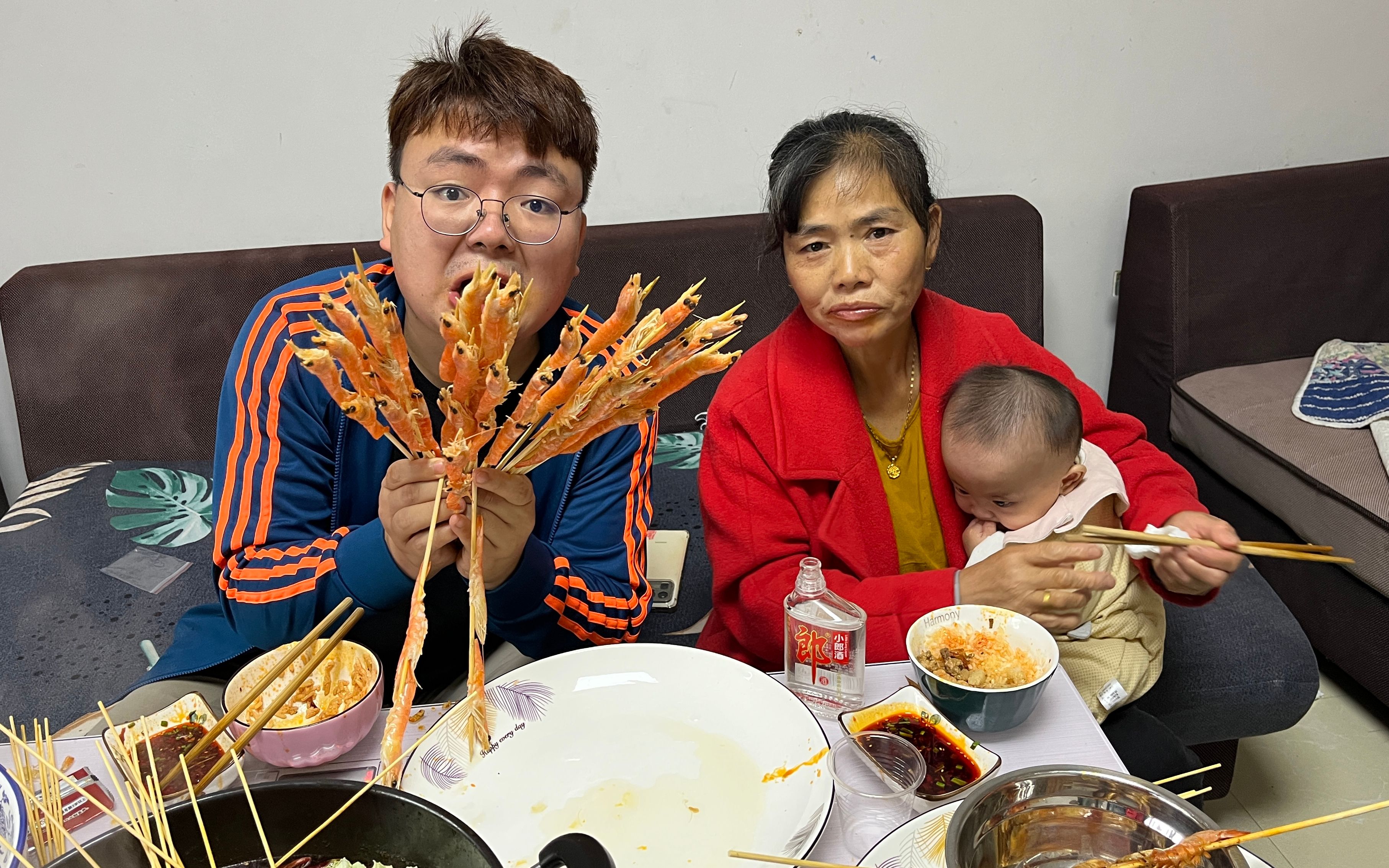 [图]好久没吃火锅了，花150元买了一大推火锅食材，好吃又划算