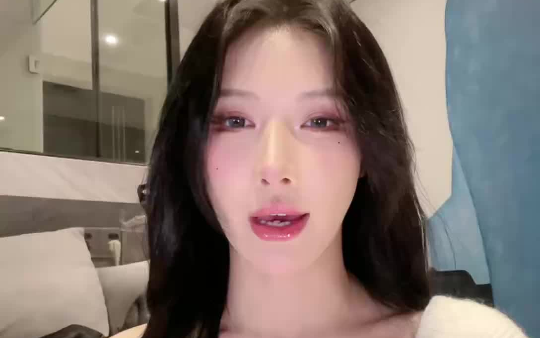 樱桃小姐96_ 高颜值小姐姐