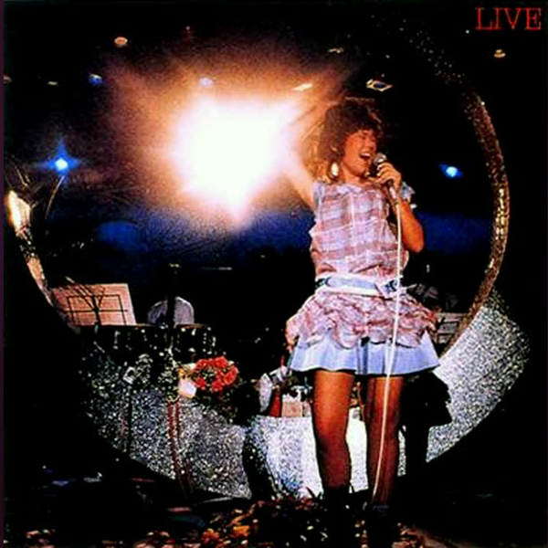 岩崎良美】 07 - 1983 - Live ～女の子だけのコンサート～ (~A Concert for us Girls）_哔哩哔哩_bilibili