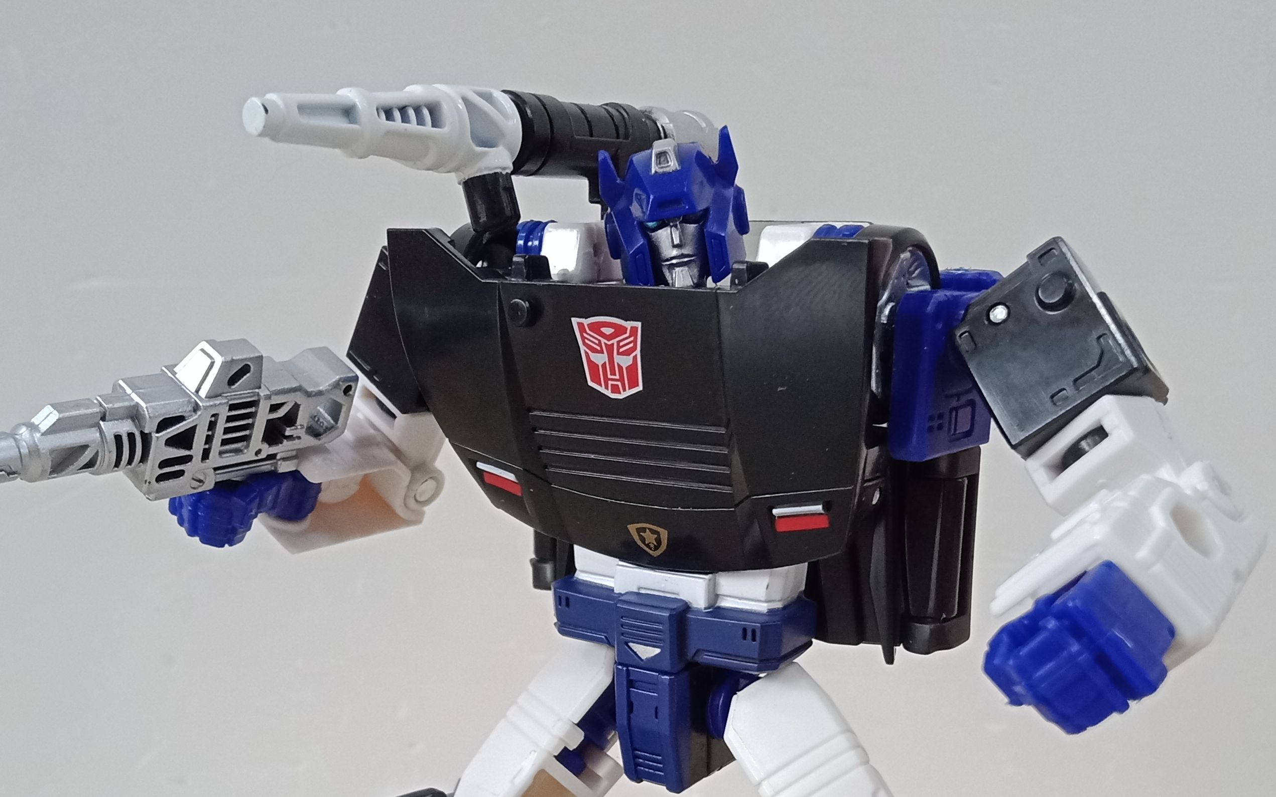 【久违的3c】变形金刚 王国 世代精选 gs d级 潜伏 掩护