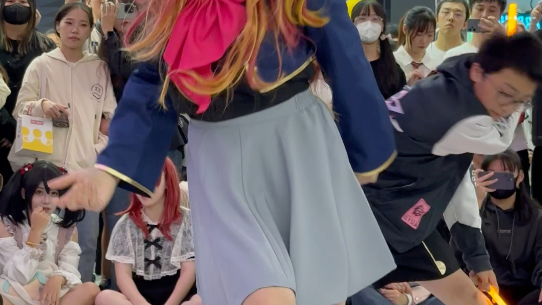 随机舞蹈路演 宅舞 百联zx ##cosplay #二次元 #随机舞蹈