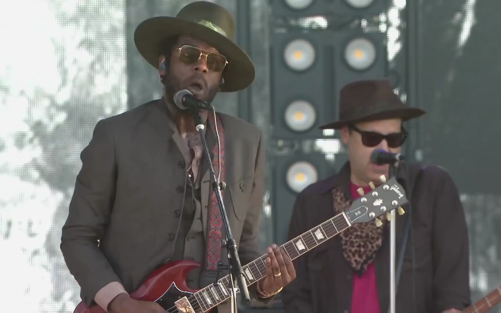 [图]Gary Clark Jr. - Come Together (Live from Lollapalooza 2019)