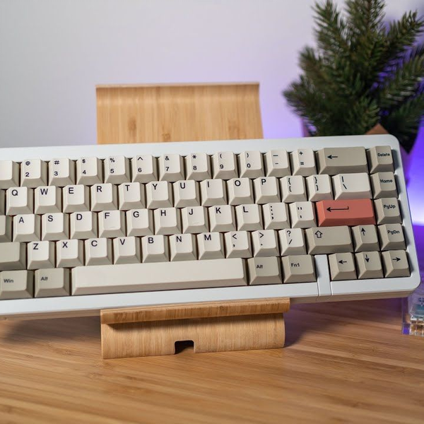 转载】Keybored - E-White KBDFANS D65 Build + C3 Tangerine Linear