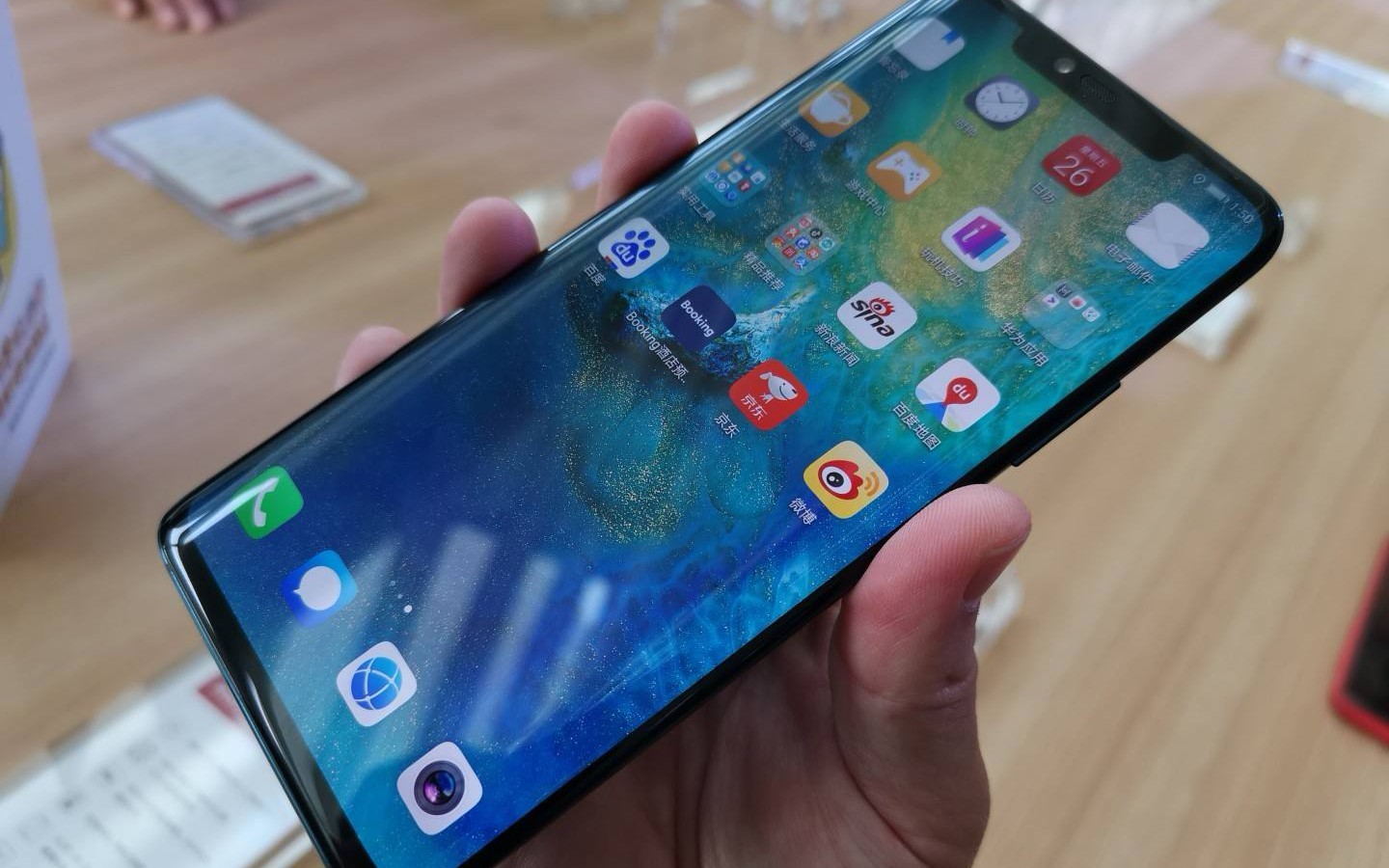 华为mate20pro更新emui9.1后方舟编译器效果实测:微博图片不需要加载,跟手度大幅提升!哔哩哔哩bilibili