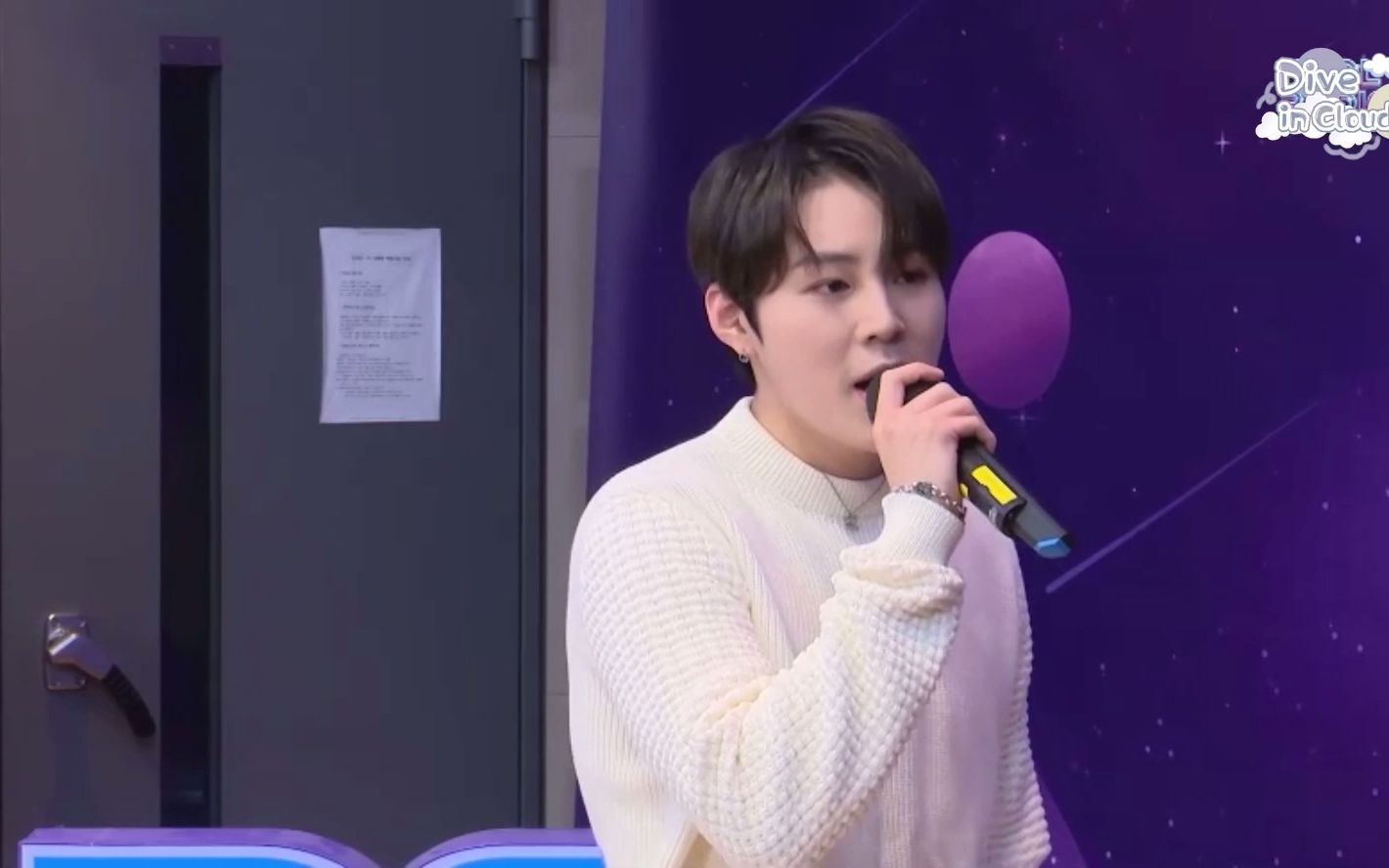 [图]【河成云】【内附生肉】211206 Idol Radio2 Live Cover '喜欢你' (原唱: George)