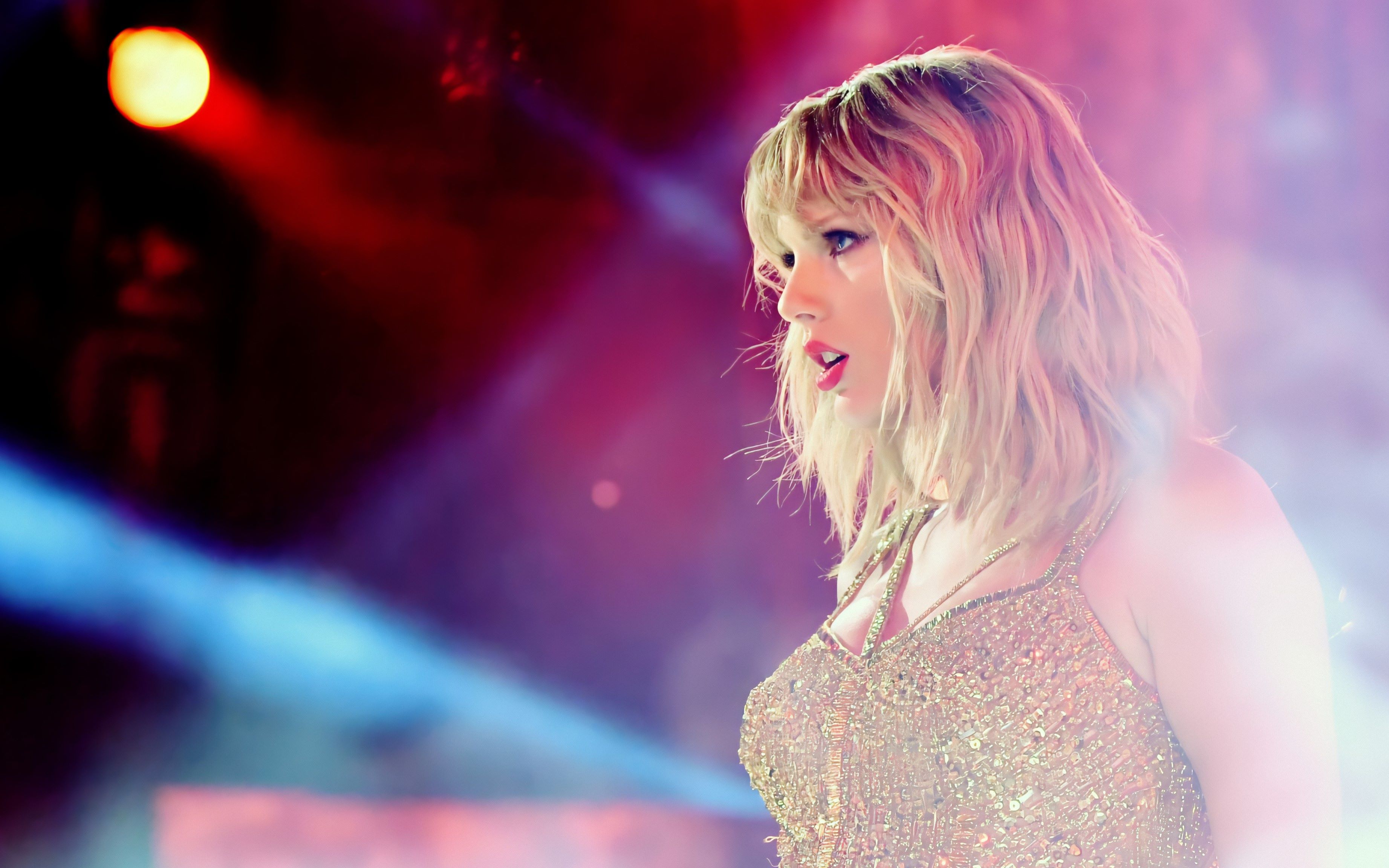 2019全美音乐奖taylorswift十年歌曲串烧