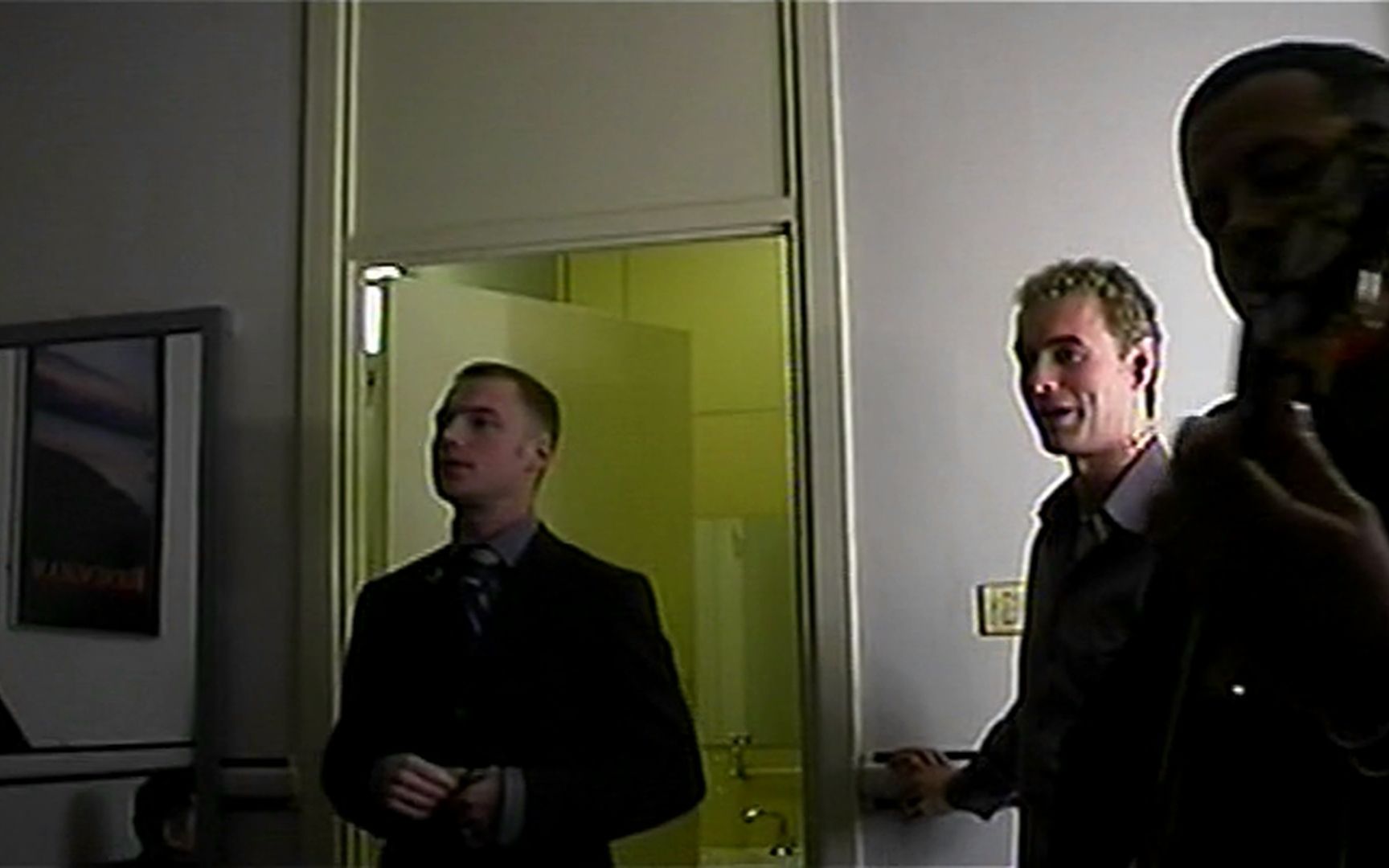 [图]Ronan Keating - You Needed Me Acoustic Wembley Tour Backstage 2002