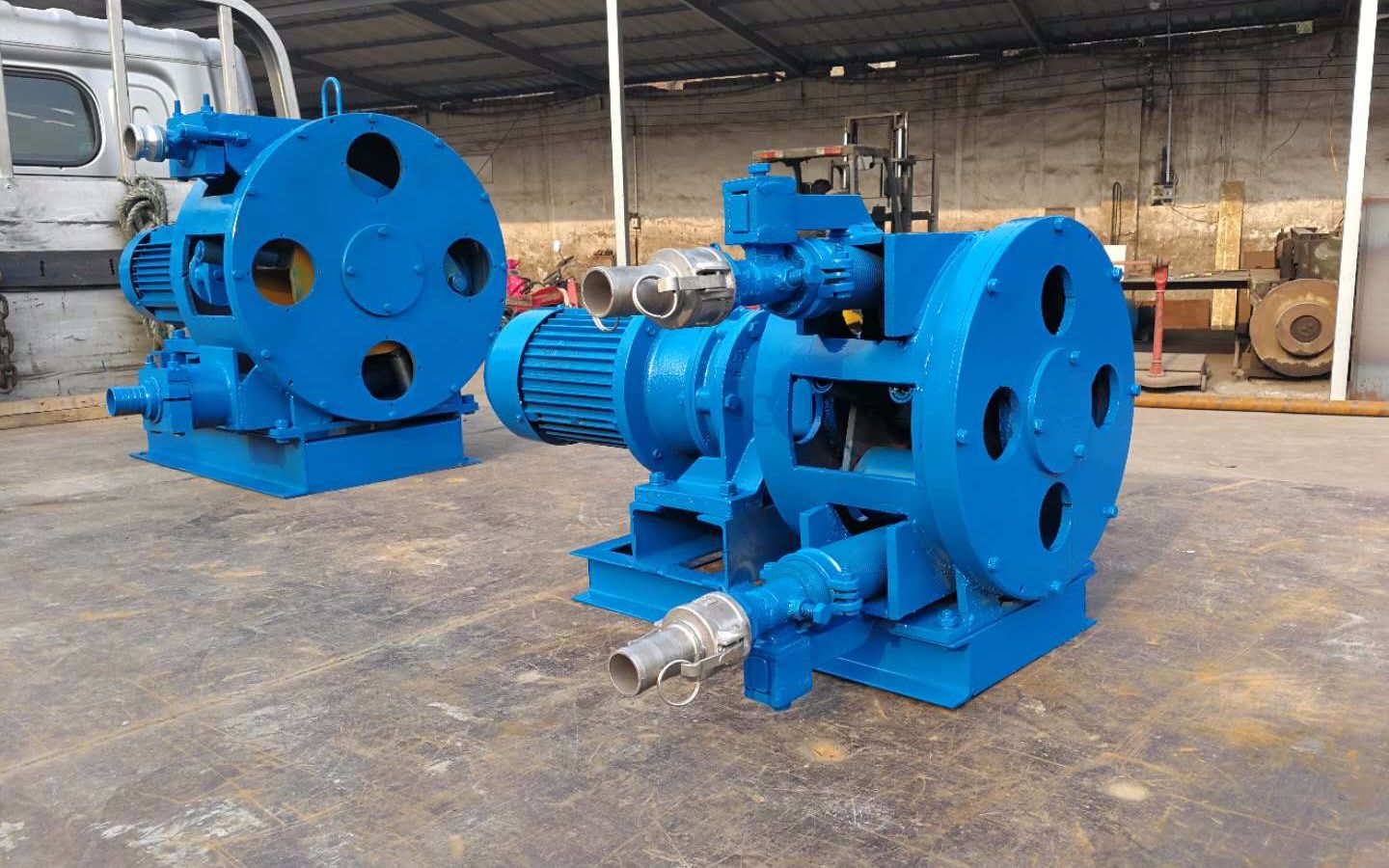 轻钢别墅搅拌一体灌浆泵 沉淀池用75型粘稠液体工业软管输送泵浙江