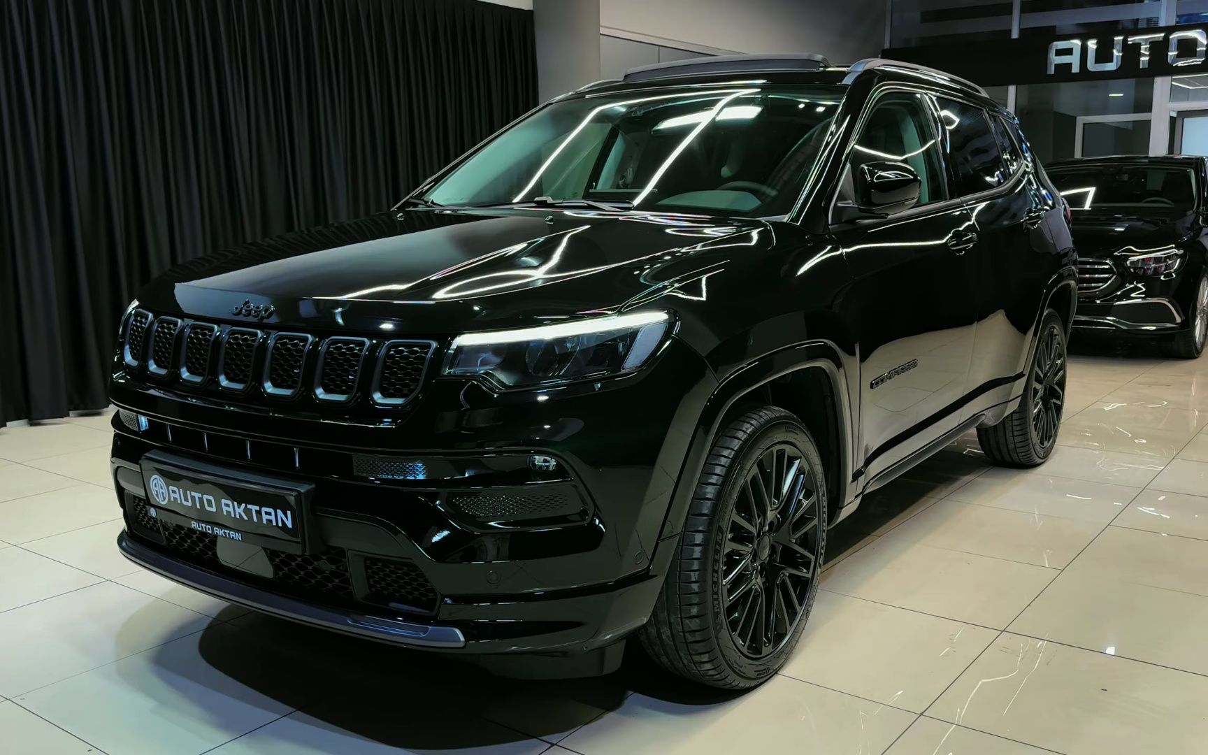 新车鉴赏|2023款jeep compass,外观与内饰展示