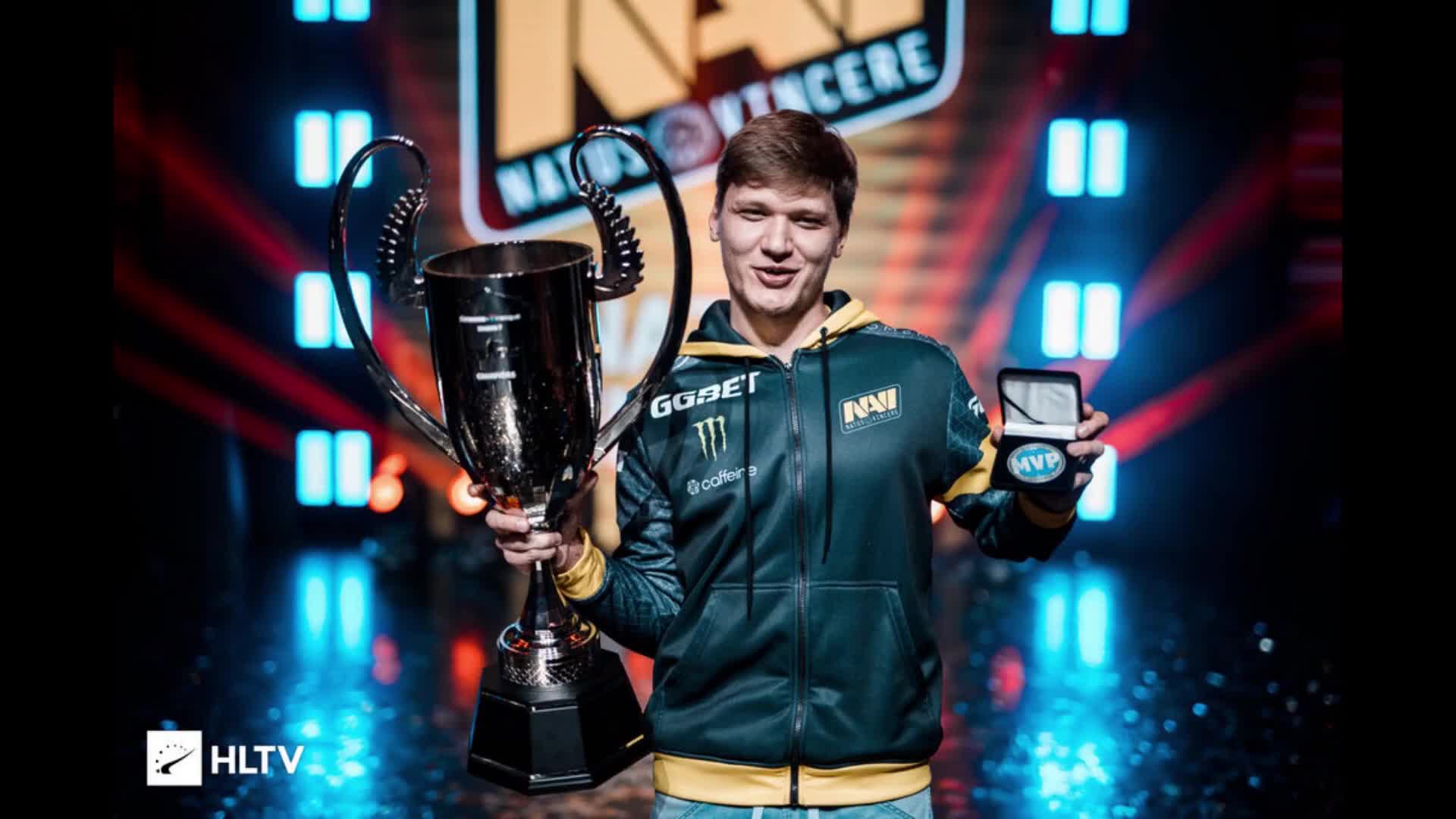 高灵敏度手腕流s1mple的瞄准技巧