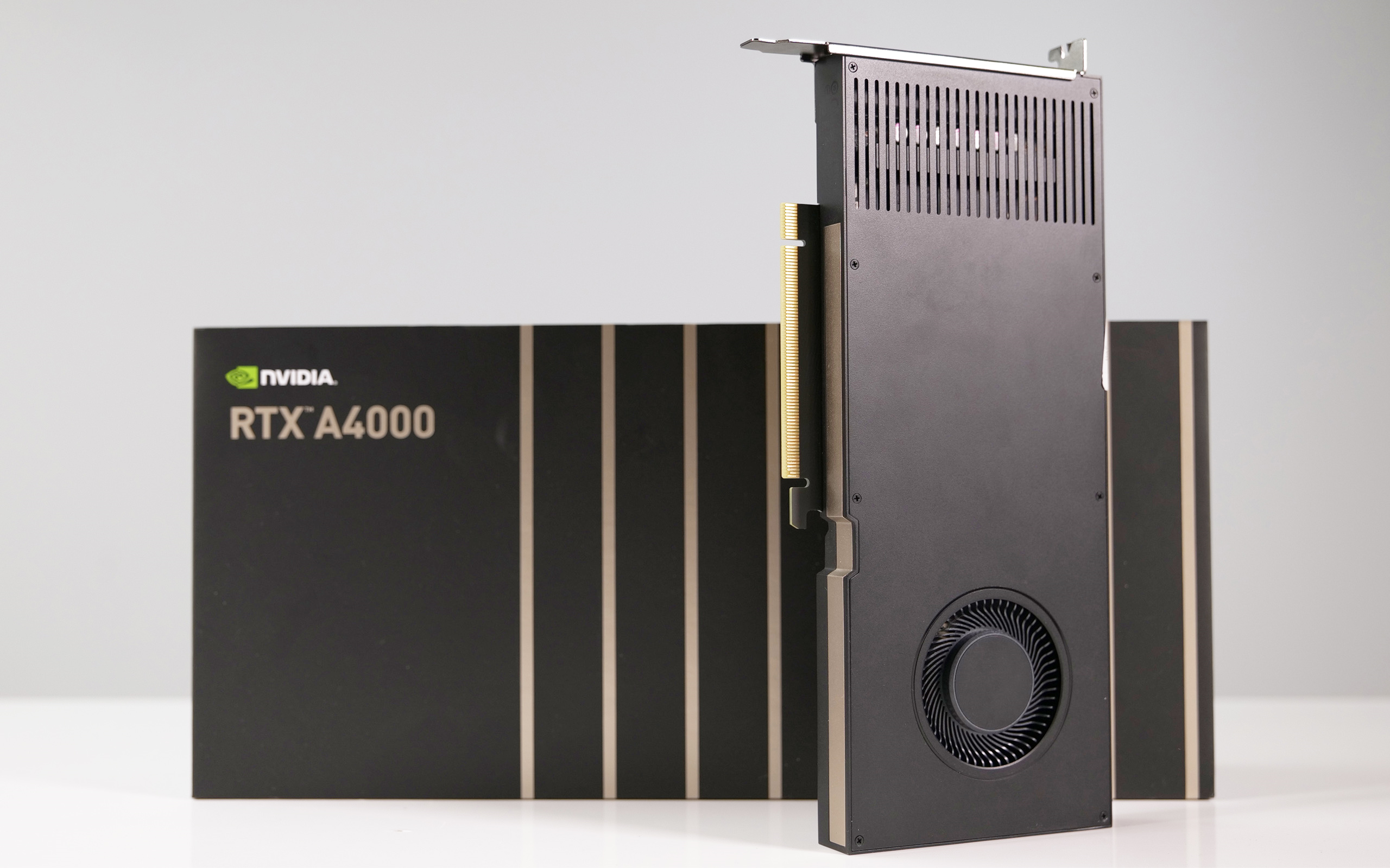 活动  让rtx a4000满载爆降50度?