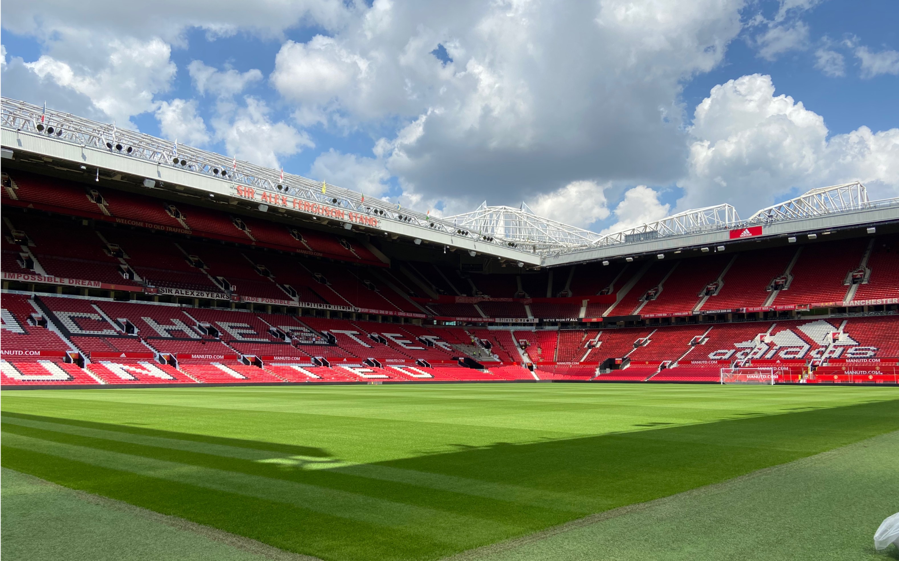 从通道进入老特拉福德_哔哩哔哩_bilibili