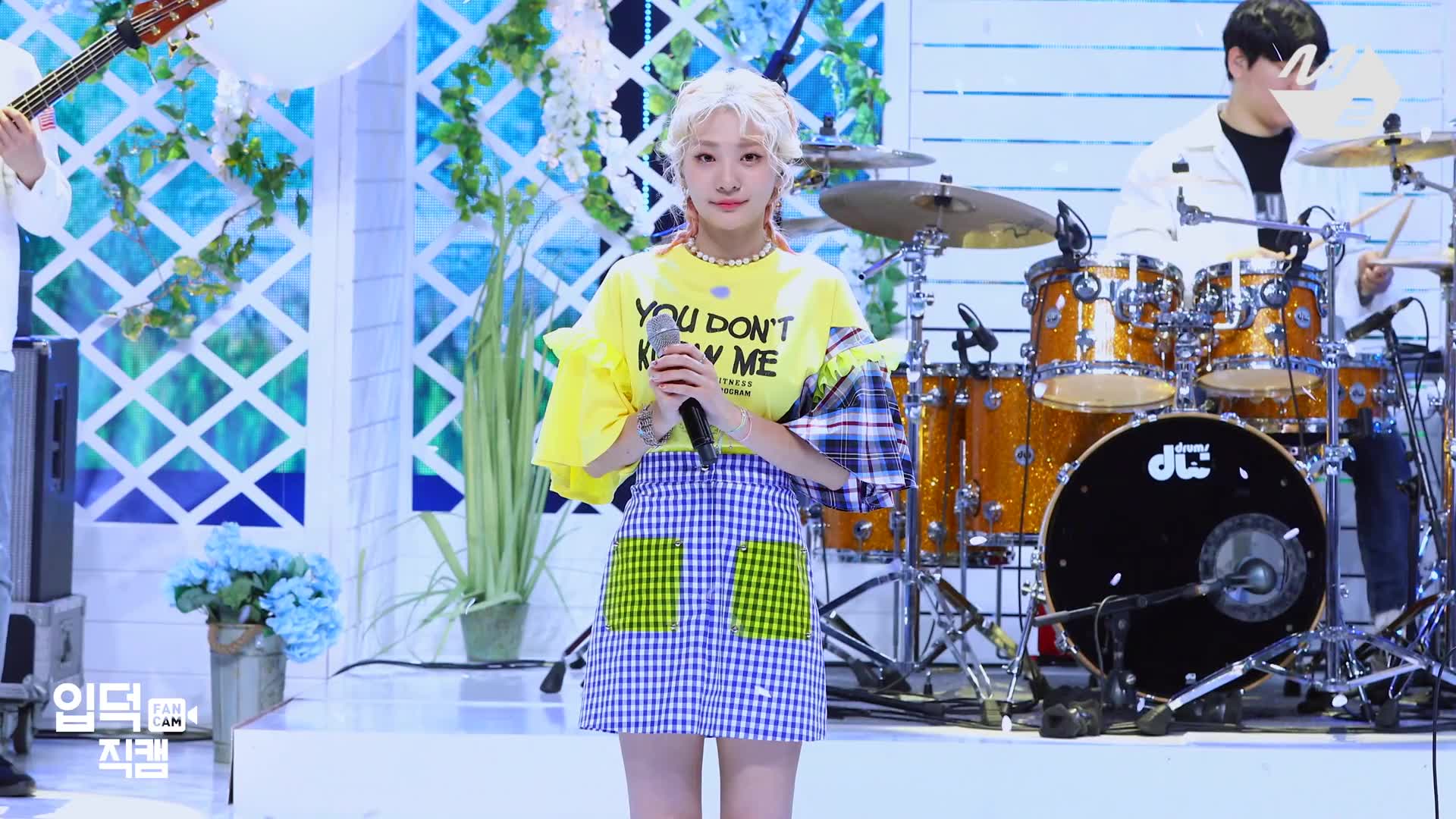 【脸红的思春期】bom 只有我,春天_安智煐fancam直拍 (m countdown