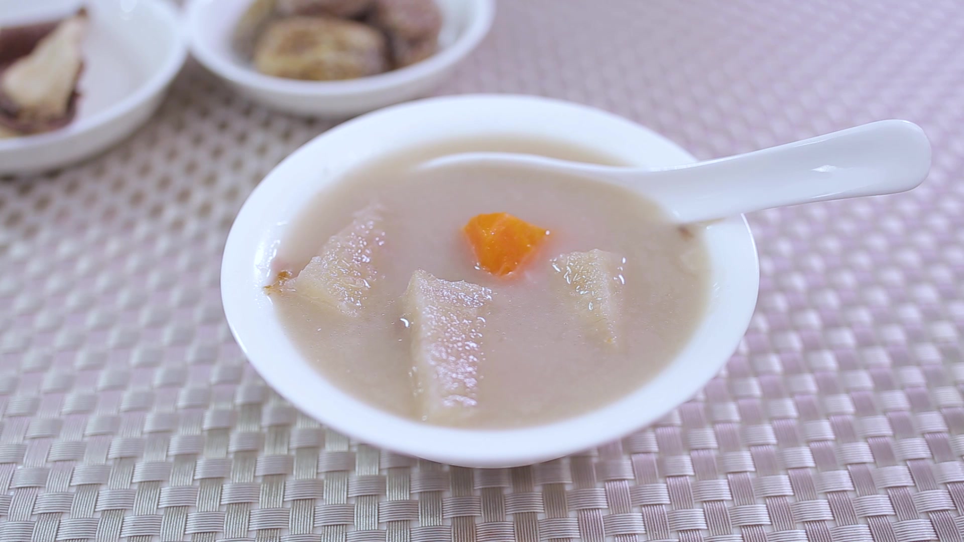 一分钟教会手残煲靓汤