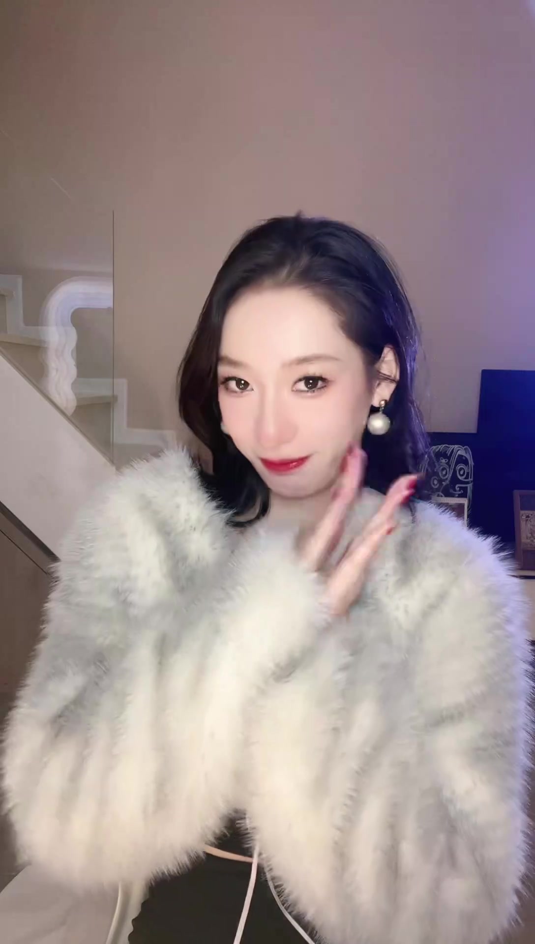 抖音_maggiez_240213_210540