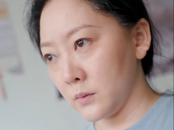 [图]被亲生女儿亲手拔掉氧气罩后竟意外重生，这一世她选择不再管教，只为自己而活！