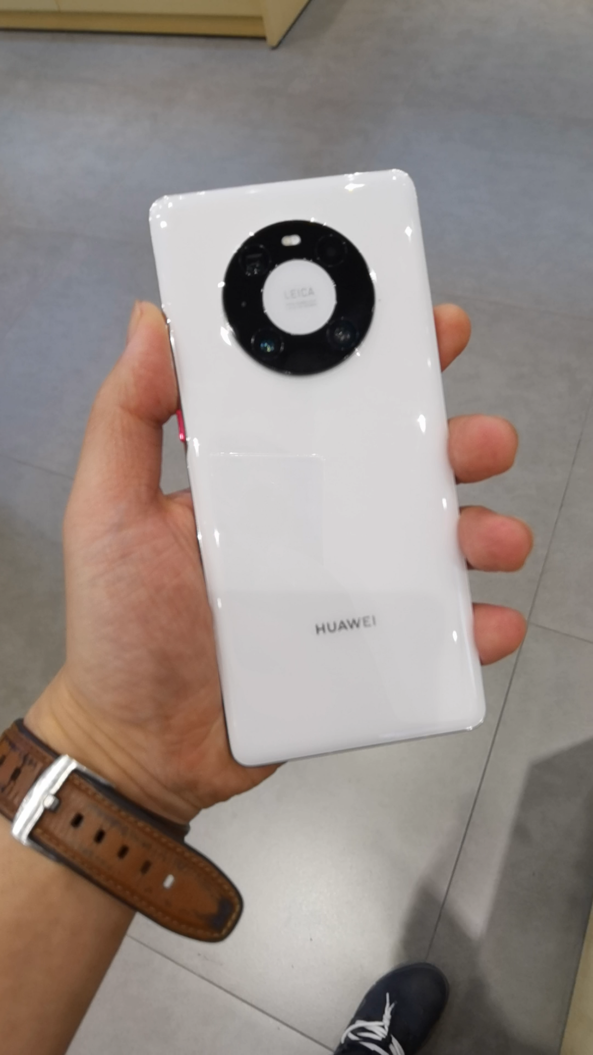 华为mate40pro真机体验华为手