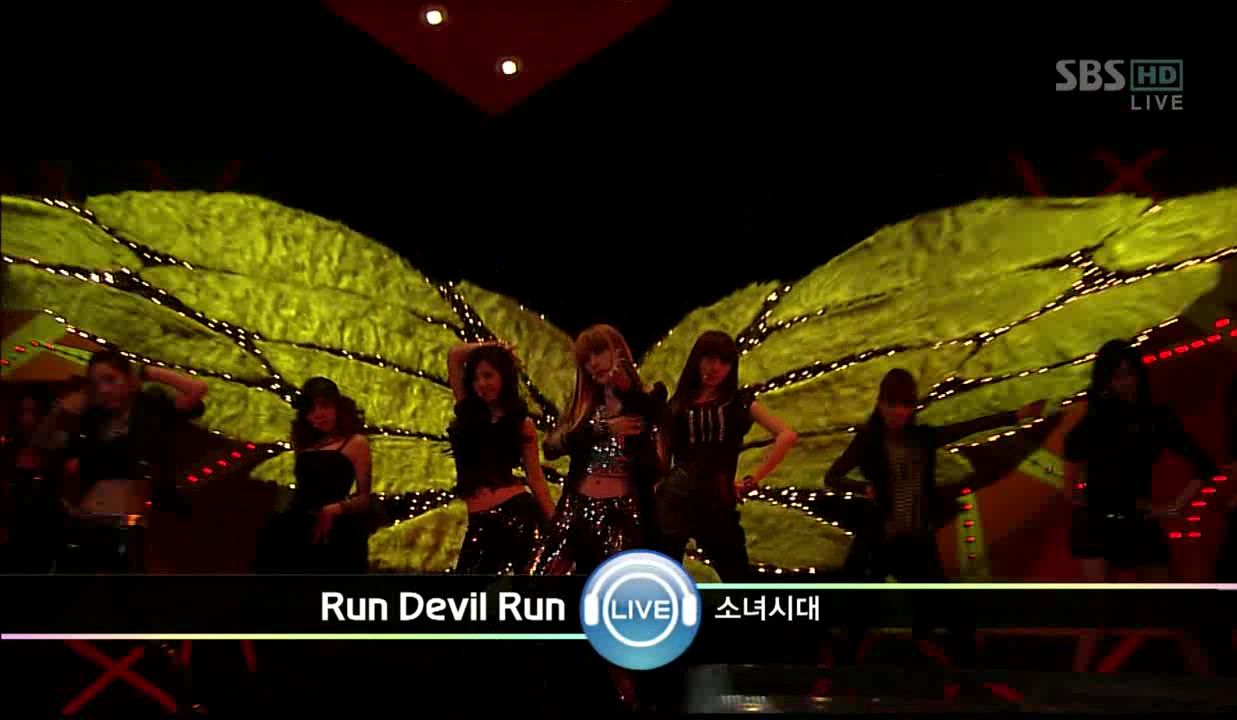 100321少女时代《run devil run》打歌舞台