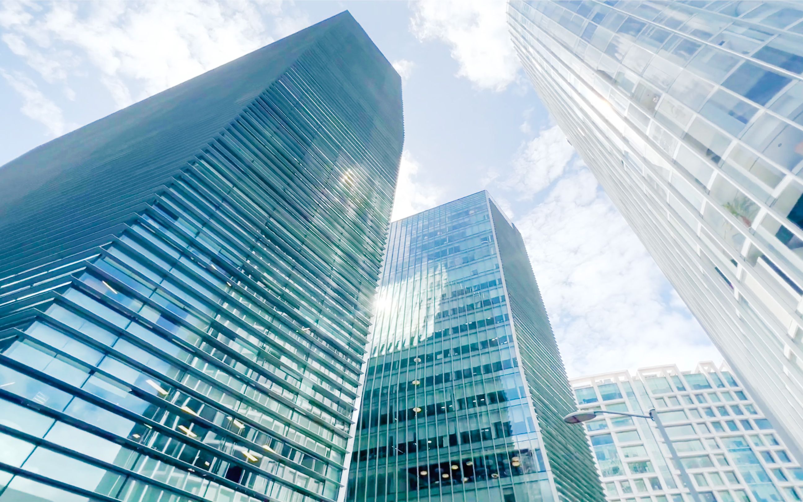 1080p超清风景视频 实地收音 虚拟线上散步旅行 现代化城市街景