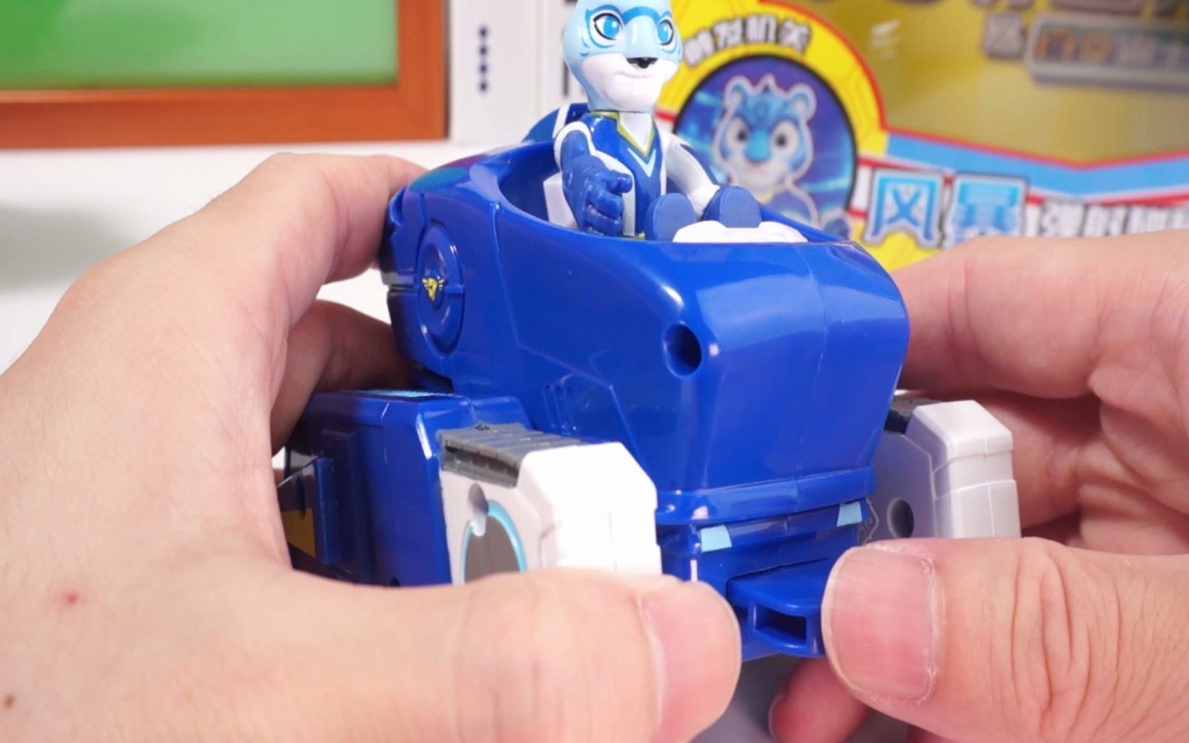 宇宙护卫队 第60集 玩具人偶展示拼接03