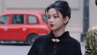 杨超越在这个综艺里的造型真的一个比一个离谱！美得离谱！