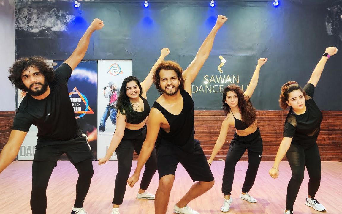 有趣的印度风减脂健身舞,甩起来,我一分钟都不想浪费!