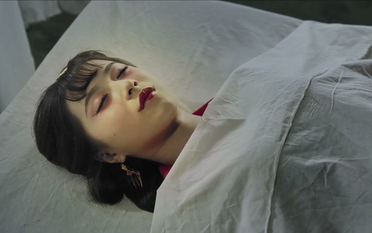 女孩死后容颜不改,国师打开天眼,立刻发现了端倪!