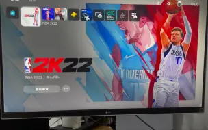 Video herunterladen: NBA2K22主机对飙 PS4依旧流畅还有必要换PS5吗？