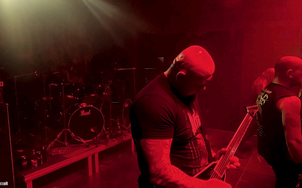 [图]INFERNAL WAR | Crushing Impure Idolatry - Live at Metal Doctrine Festival IV