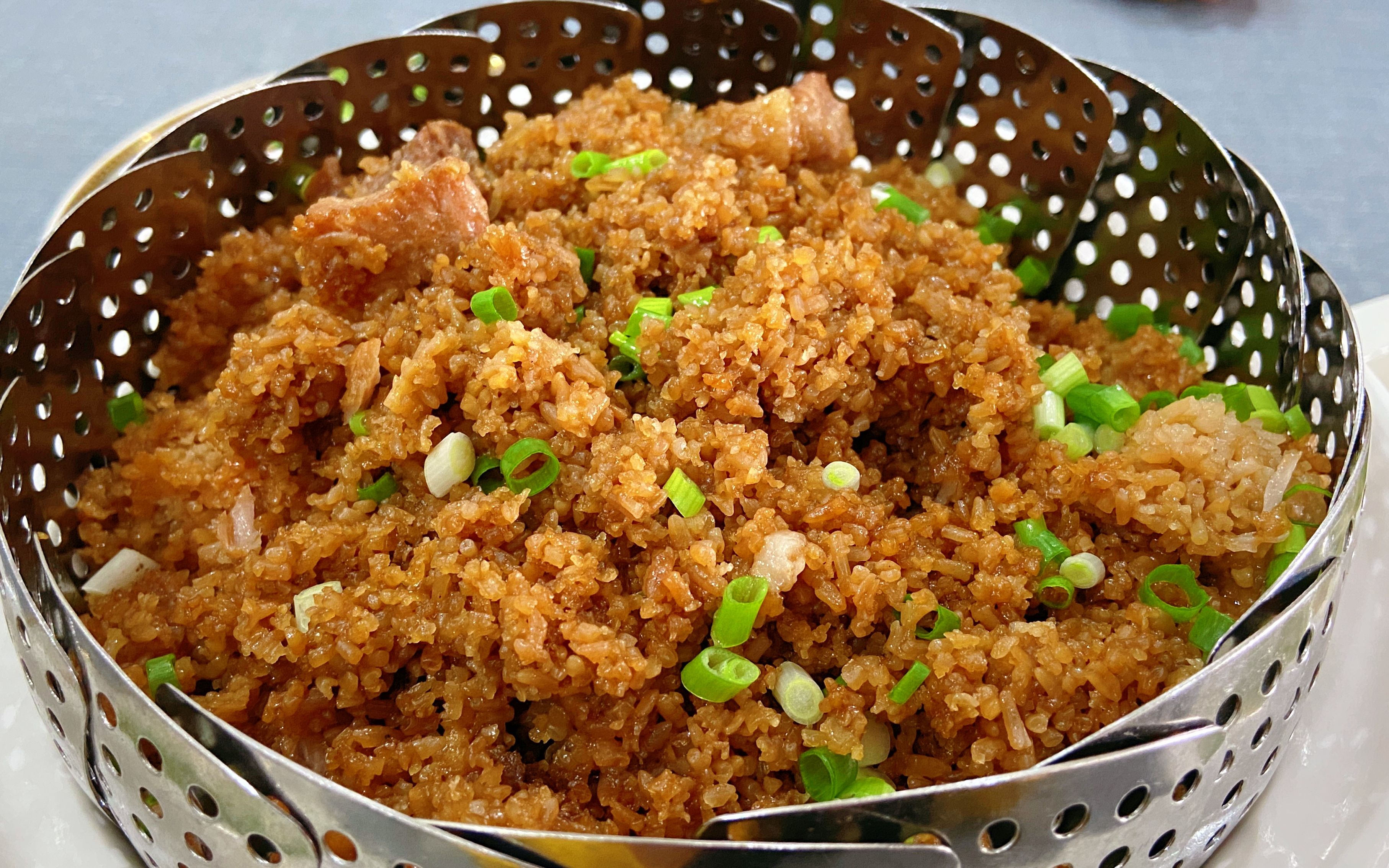 今年春天不吃肉,吃肉就吃糯香粉蒸肉,看60多块钱的肉来吃个爽